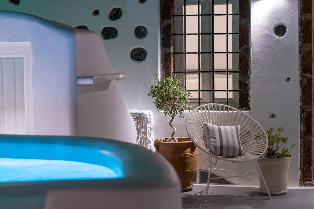 Aparthotel Radiant Santorini Mesaria Esterno foto