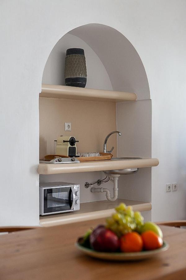 Aparthotel Radiant Santorini Mesaria Esterno foto