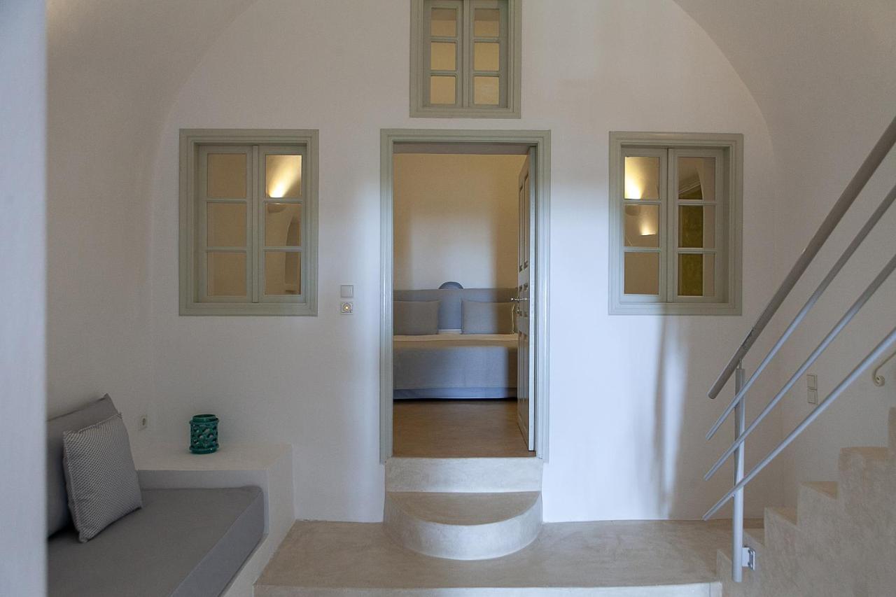 Aparthotel Radiant Santorini Mesaria Esterno foto