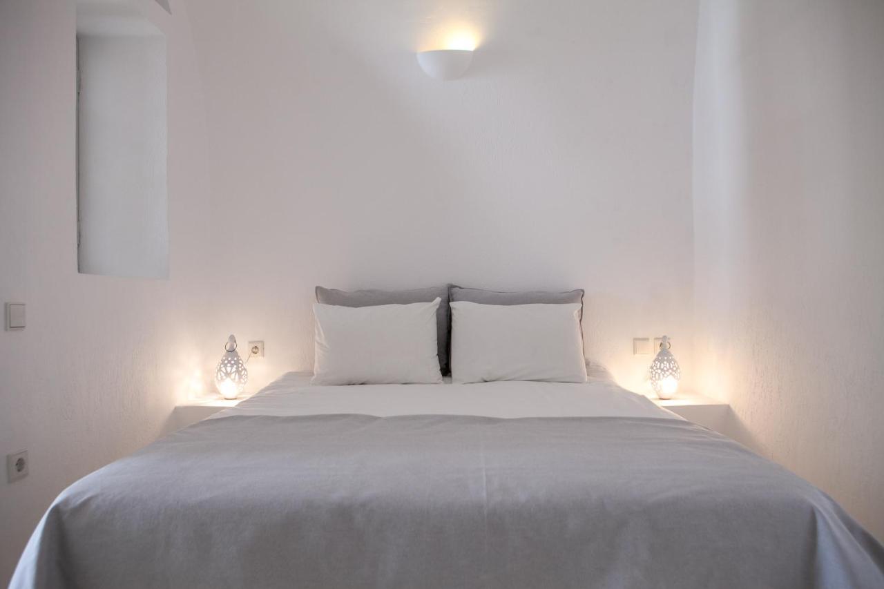 Aparthotel Radiant Santorini Mesaria Esterno foto